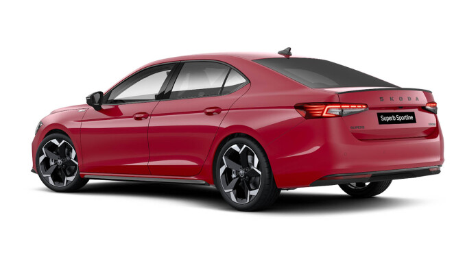 Skoda Superb 2.0 TSI 204 Sportline 5dr DSG Petrol Hatchback - Image 2